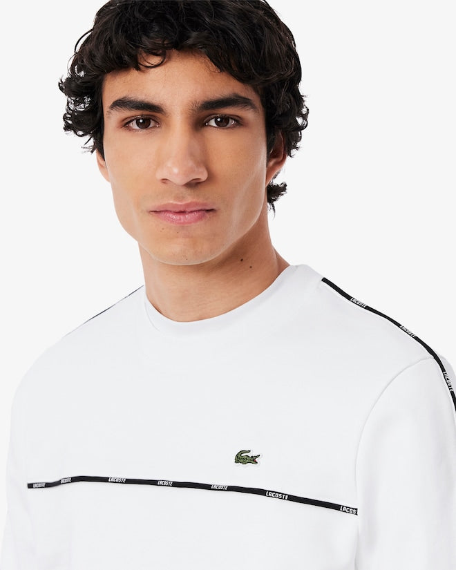 Sweet de lã com acabamento e logotipo